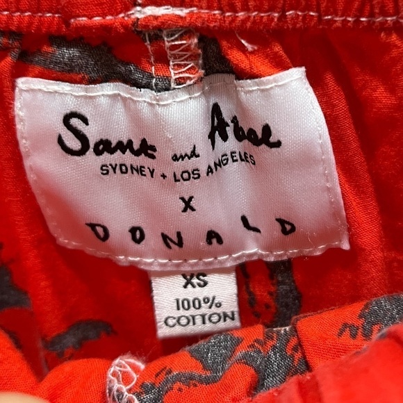 Sant & Abel X Donald Robertson Red Christmas Pajama Shorts Sz XS - Picture 4 of 6